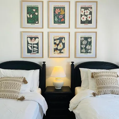 Bright, Modern & In Lagos, Algarve