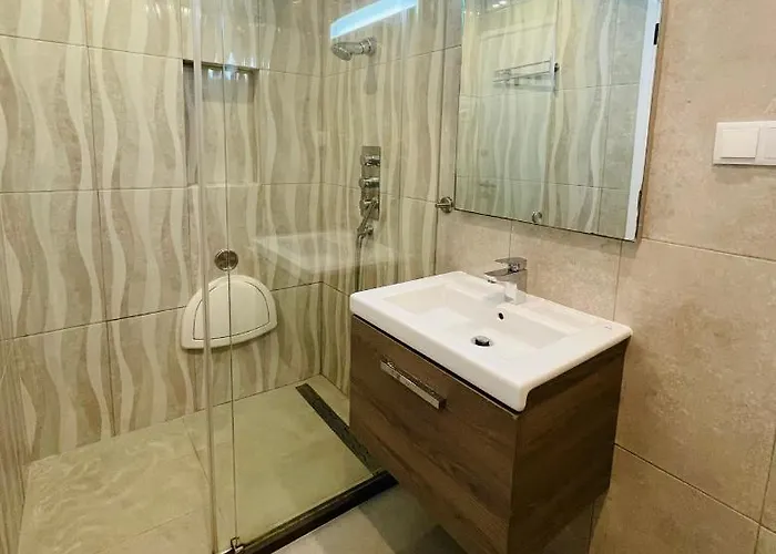 Bright, Modern & In Lagos, Algarve