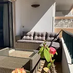 Bright, Modern & In Lagos, Algarve * Lagos